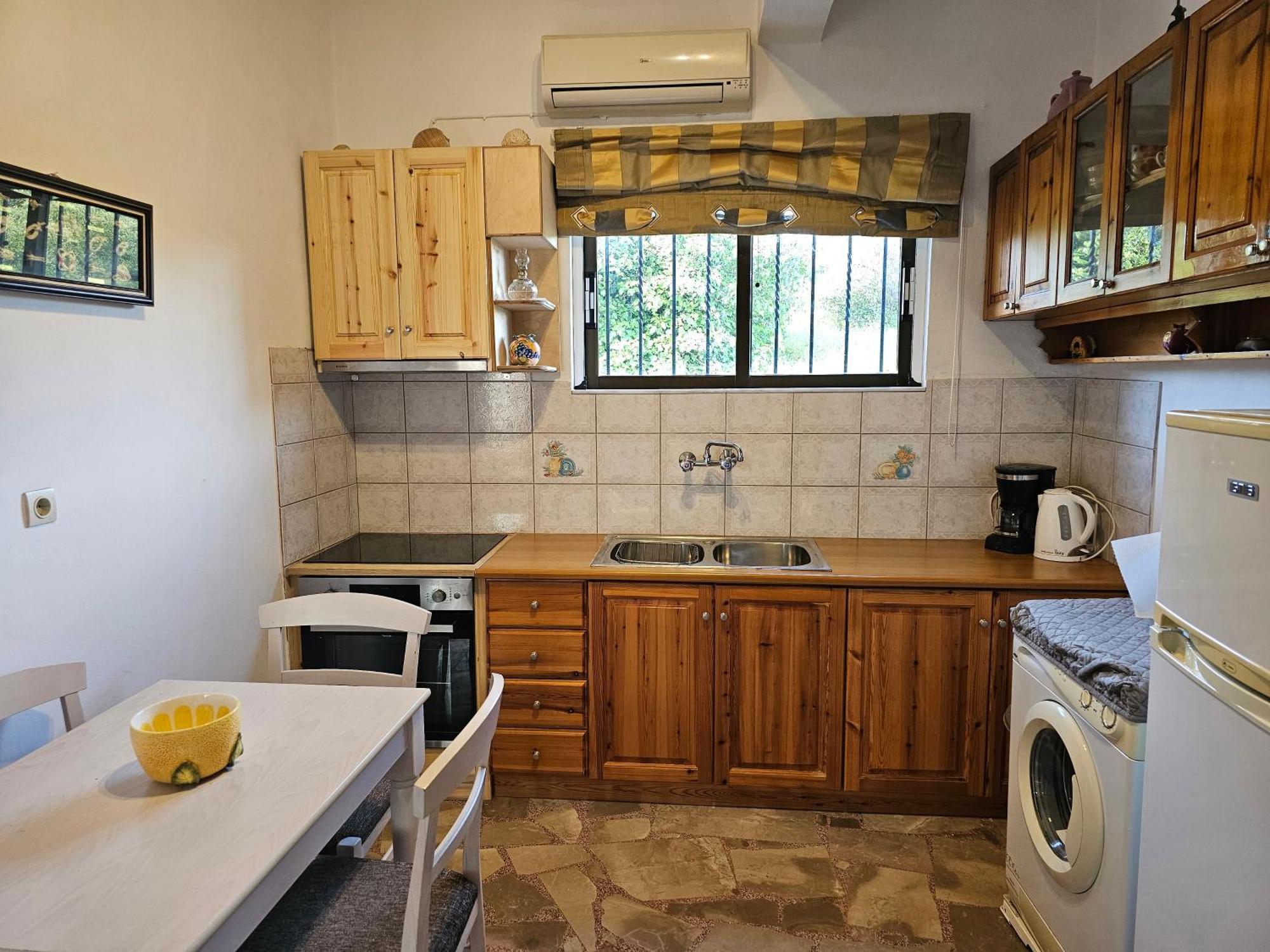Country Side House Villa โคโรนิ ภายนอก รูปภาพ