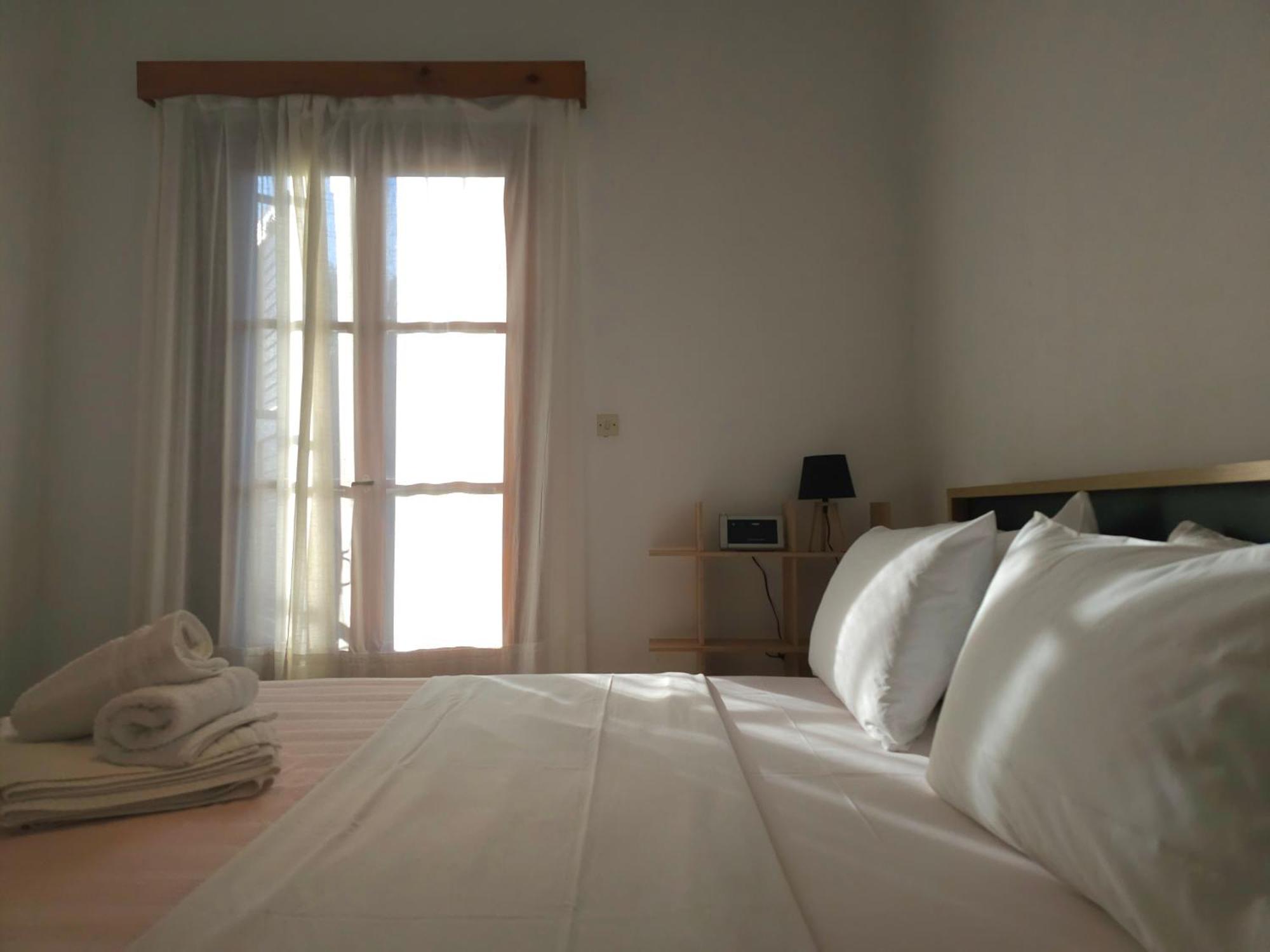 Country Side House Villa โคโรนิ ภายนอก รูปภาพ